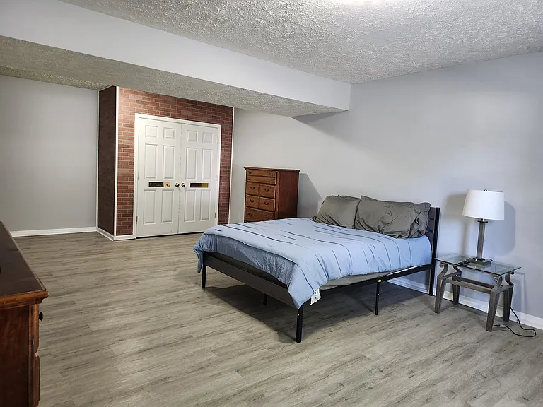 36 Pointer Way — Photo 1