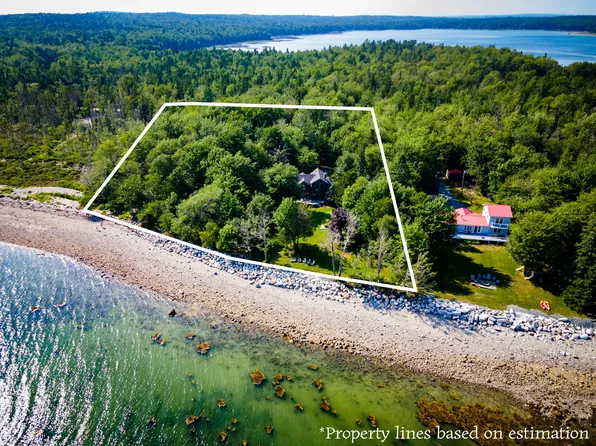 91 Bay Road, Lamoine, ME 04605