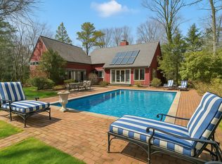 4 Marion Ln, East Hampton, NY 11937