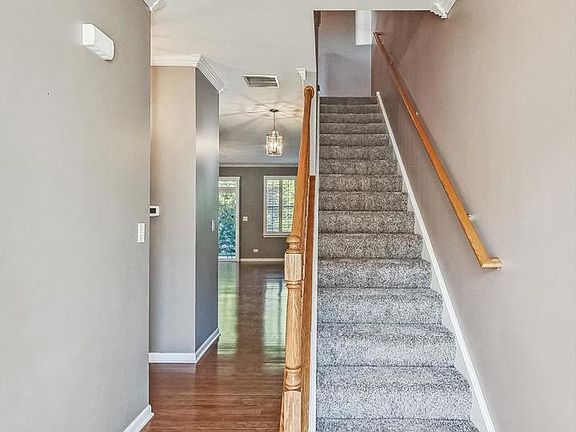 3rd image of 1224 Waverly Dr