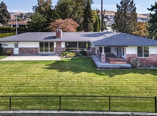 1706 Eastmont Ave, East Wenatchee, WA 98802
