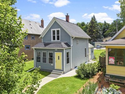 240 Sidney St E, Saint Paul, MN, 55107