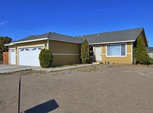 410 Amanda Ln, Fernley, NV 89408