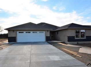 22001 Caramelo St, Cottonwood, CA 96022