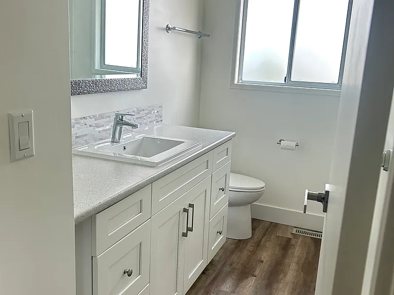 Fully updated main bath
