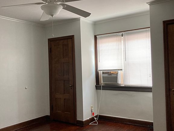 4th image of 1393 W 3rd Ave APT C