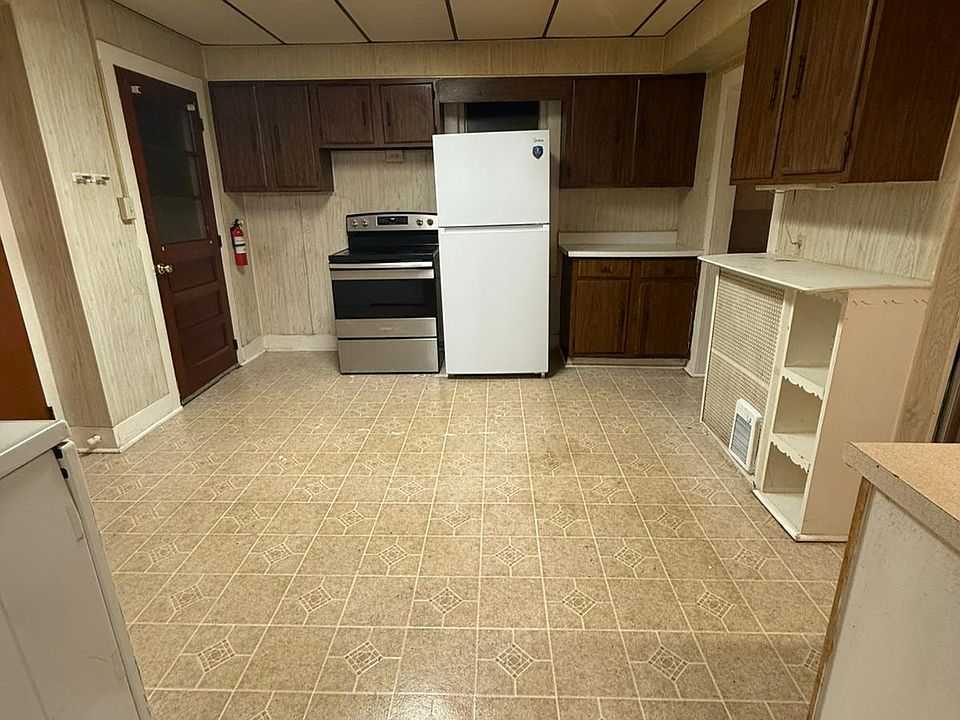 1st image of 1737 N Sumner Ave #1