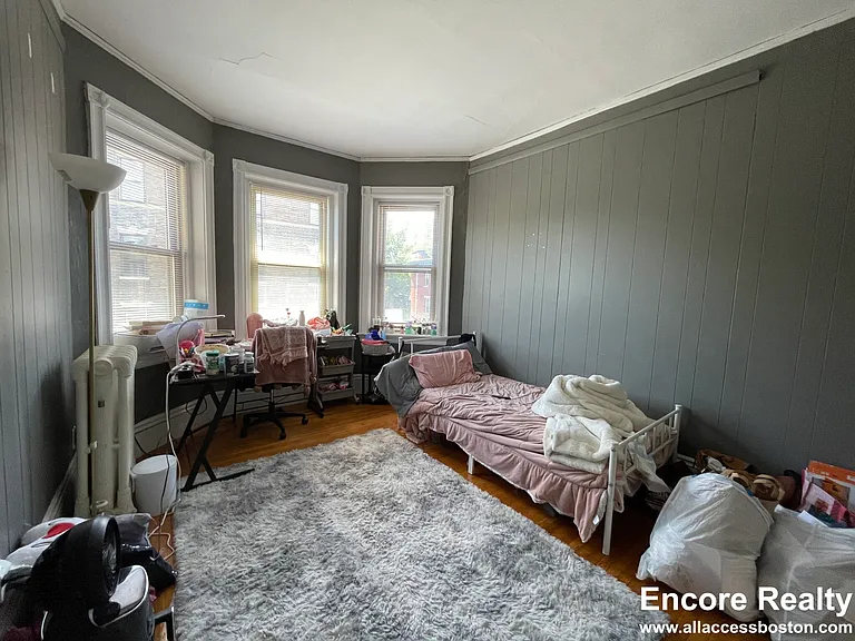 11 Park St #6 — Photo 29