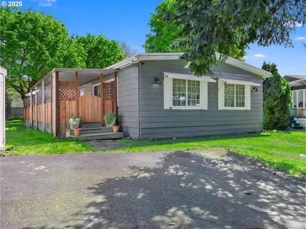 12450 N South Shore Ave, Portland, OR 97217