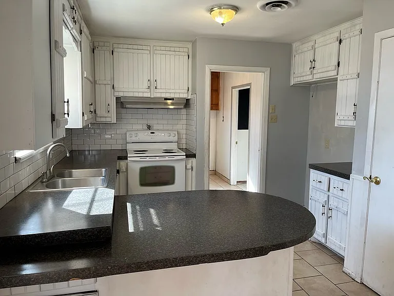3746 Boulder Ave — Photo 3