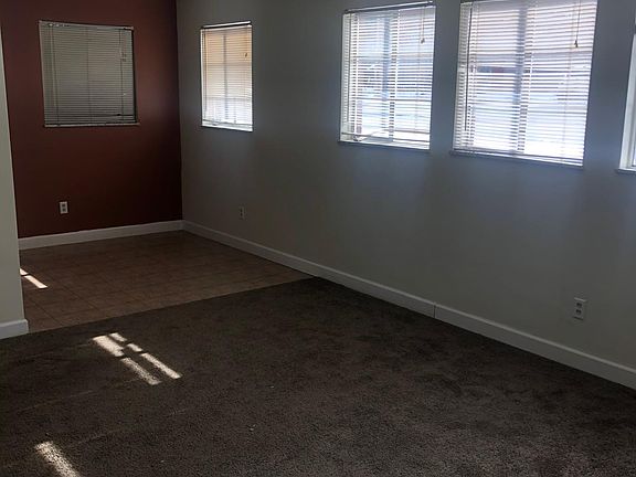 3rd image of 11 Pierce Ave #2