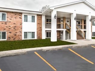 6972 S State St #1-2, Danville, IL 61832