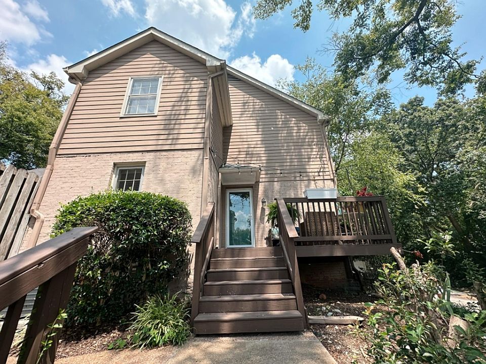 1st image of 103 Bonnie Briar Ln