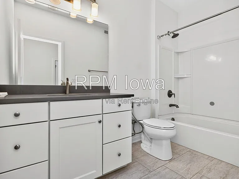 244 E Center St — Photo 21