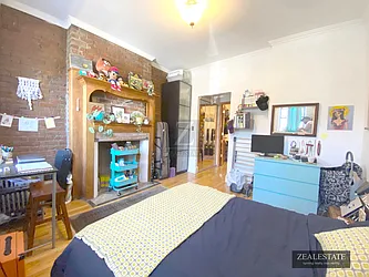 Rented by ZealEstate Group Inc