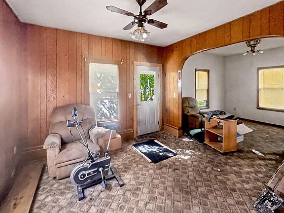 3rd image of 106 3rd St