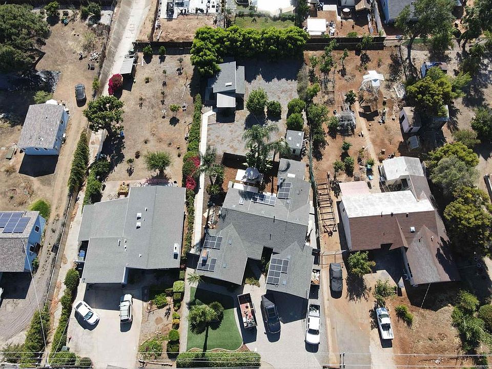 2nd image of 850 N 4th St