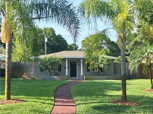 6320 Burlington Ave N, Saint Petersburg, FL 33710