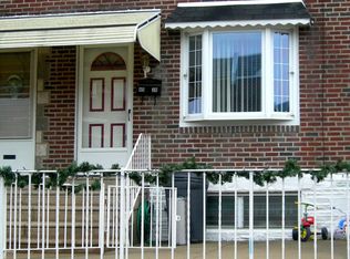 4538 Oakmont St, Philadelphia, PA 19136