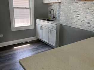 104 Pulaski Rd, Calumet City, IL 60409