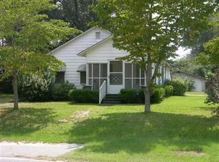 87 Aline Ave, Metter, GA 30439