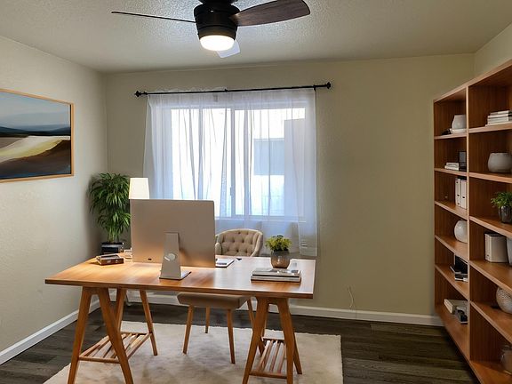 5th image of 444 W Ivyglen St #4