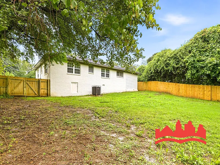 36 W Emory Rd — Photo 31