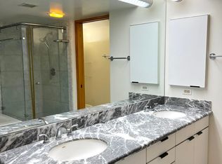 1888 Kalakaua Ave APT 2203, Honolulu, HI 96815