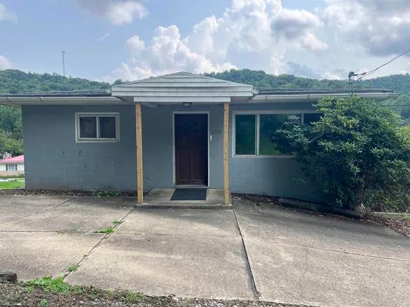 160 W High St, Salem, WV 26426
