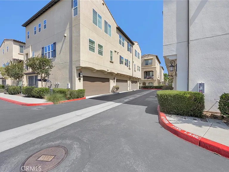 6328 Pacific Way — Photo 40