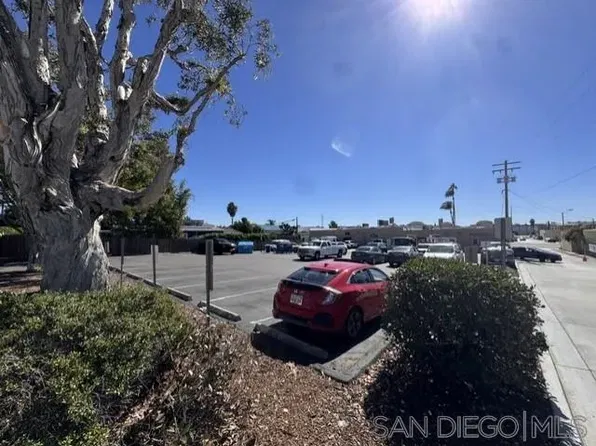1221 Dorcas St, San Diego, CA 92110
