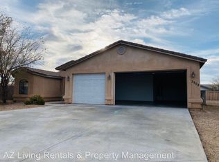 3908 E Snavely Ln, Kingman, AZ 86409