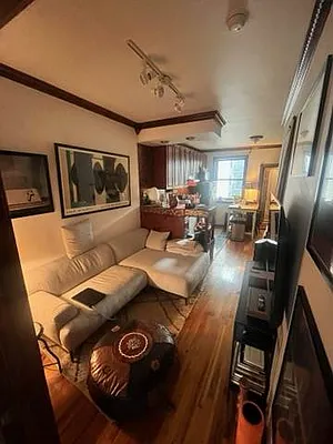 Rented by Apple Exclusive Realty Inc | media 24