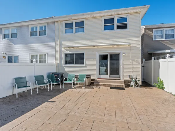 29 Ashwood Court image 4 of 25