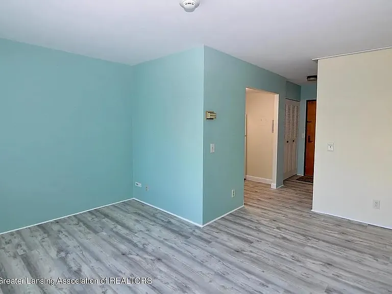 555 E William St #4G — Photo 8