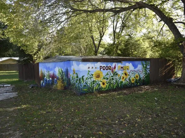 234 Poor Farm Rd, Caldwell, TX 77836