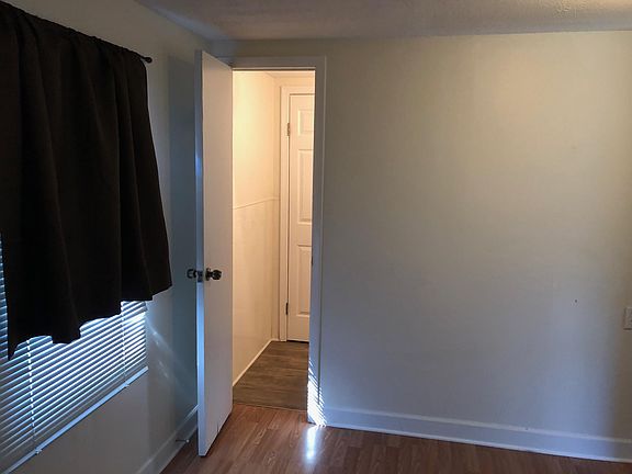 2nd image of 1739 Wardensville Grn