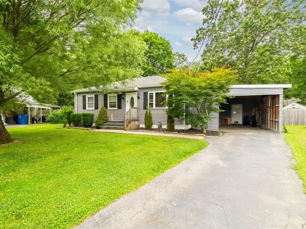 16 Madelaine Terrace, Middletown, NY 10940