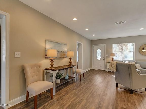 4th image of 5311 S JANICE Circle