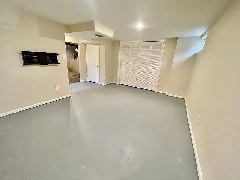 6976 NE Stanton St — Photo 39