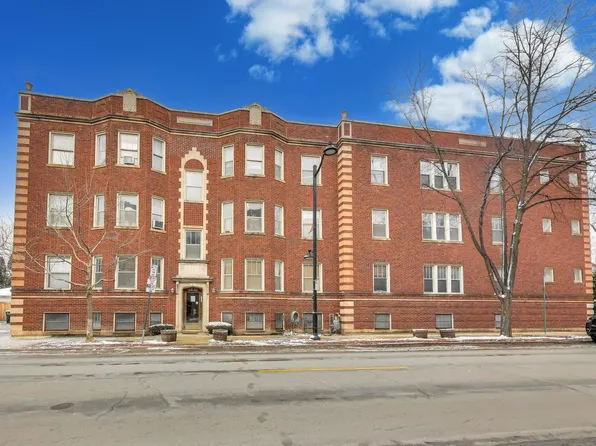 36 Harrison St APT 2, Oak Park, IL 60304