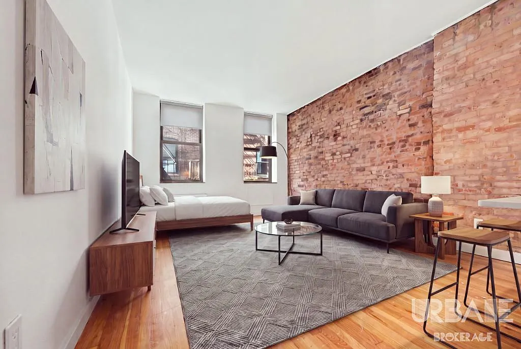35 Grove Street — Photo 1
