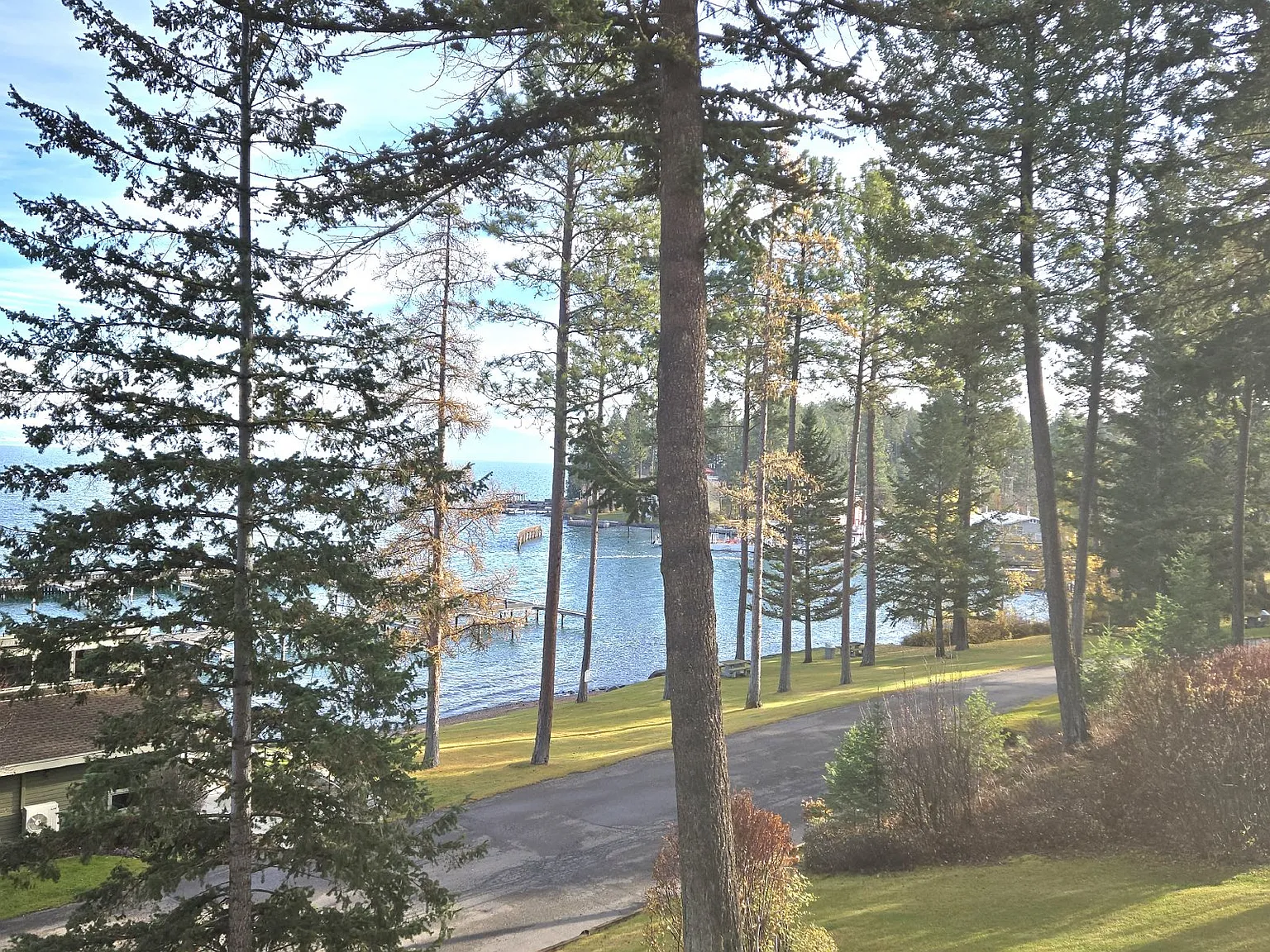 2 bed, 2.5 bath, 1595 sqft, $2,015 — Photo 4