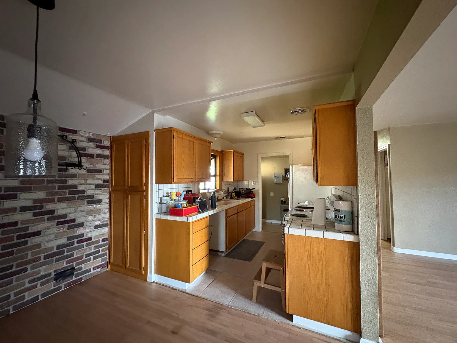 4 bed, 1443 sqft, $2,200 — Photo 3