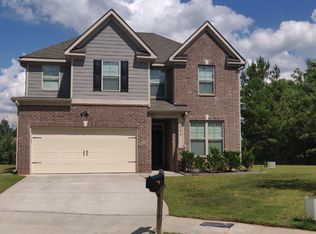 540 Offaly Ln, Atlanta, GA 30349