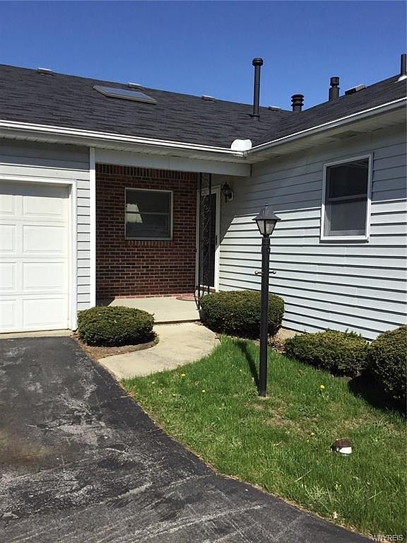 46 Stepping Stone Ln, Orchard Park, NY 14127 Zillow