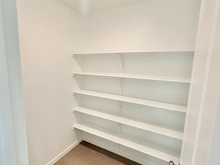 8530 Eucalyptus Hls — Photo 8
