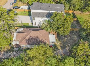 5214 Higgins St, Houston, TX 77033