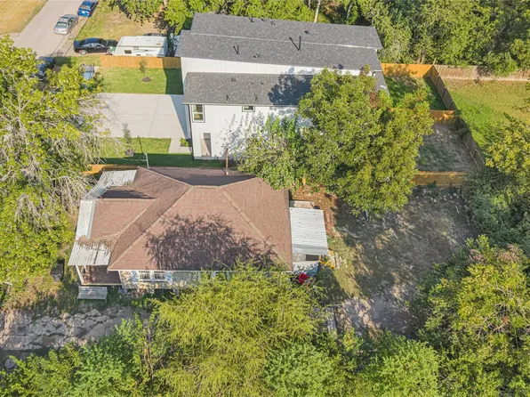 5214 Higgins St, Houston, TX 77033