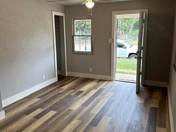 4th image of 111 W Locust Ave #111-1/2